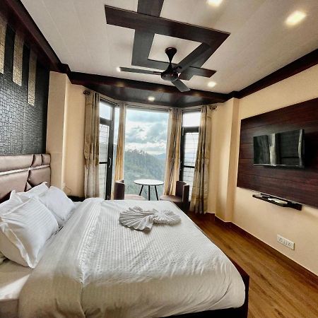 Nice View Premium Bnb Shimla Zewnętrze zdjęcie